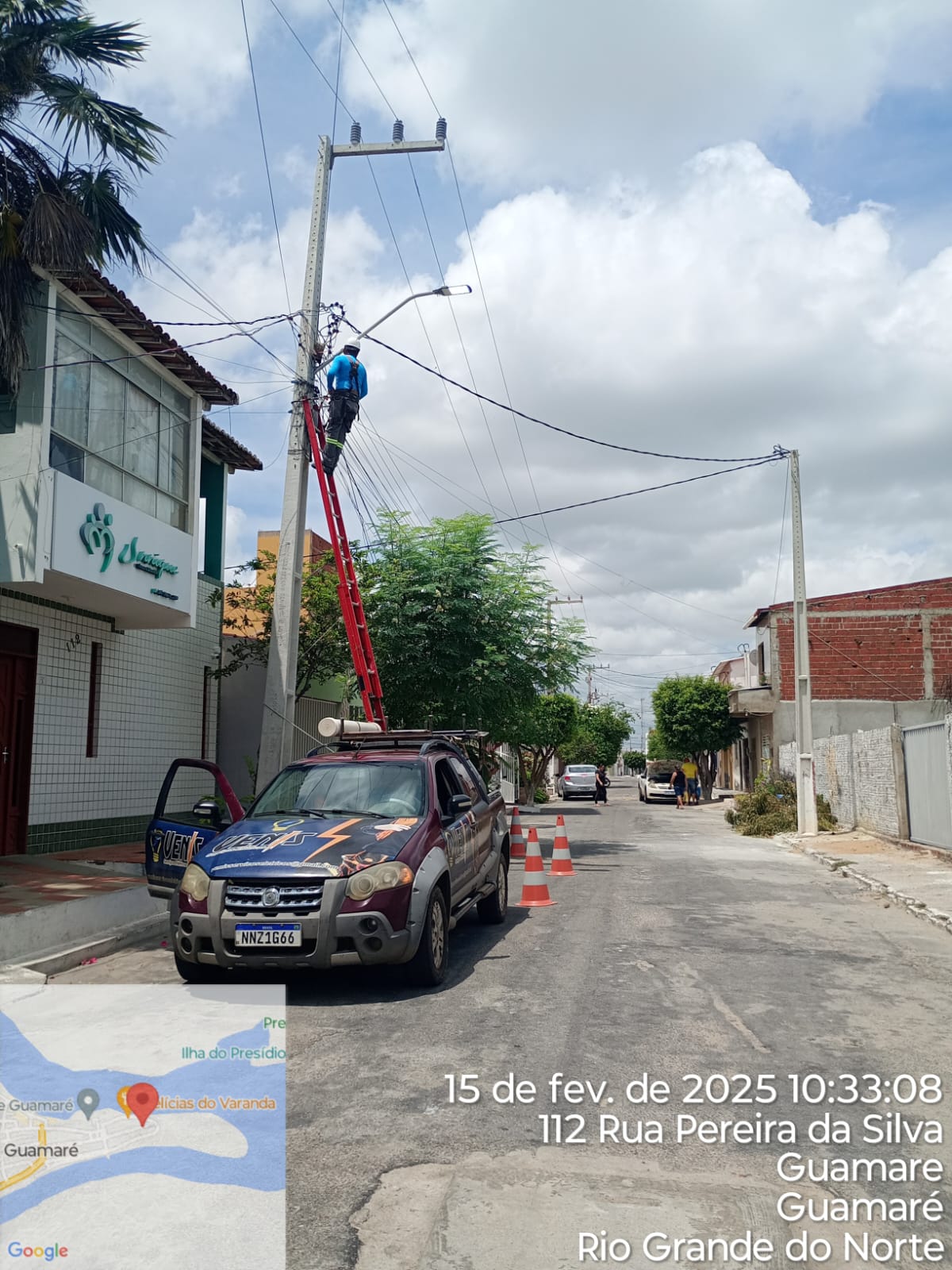 a equipe de iluminação já está uma equipe por Guamaré a todo vapor e assim vai seguir nas demais em breve todas as lâmpadas de baixa e de alta vai está acesso governo hélio prefeito